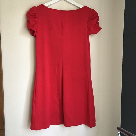 Red Dress / Ruched Sleeve - Picture 5 of 7